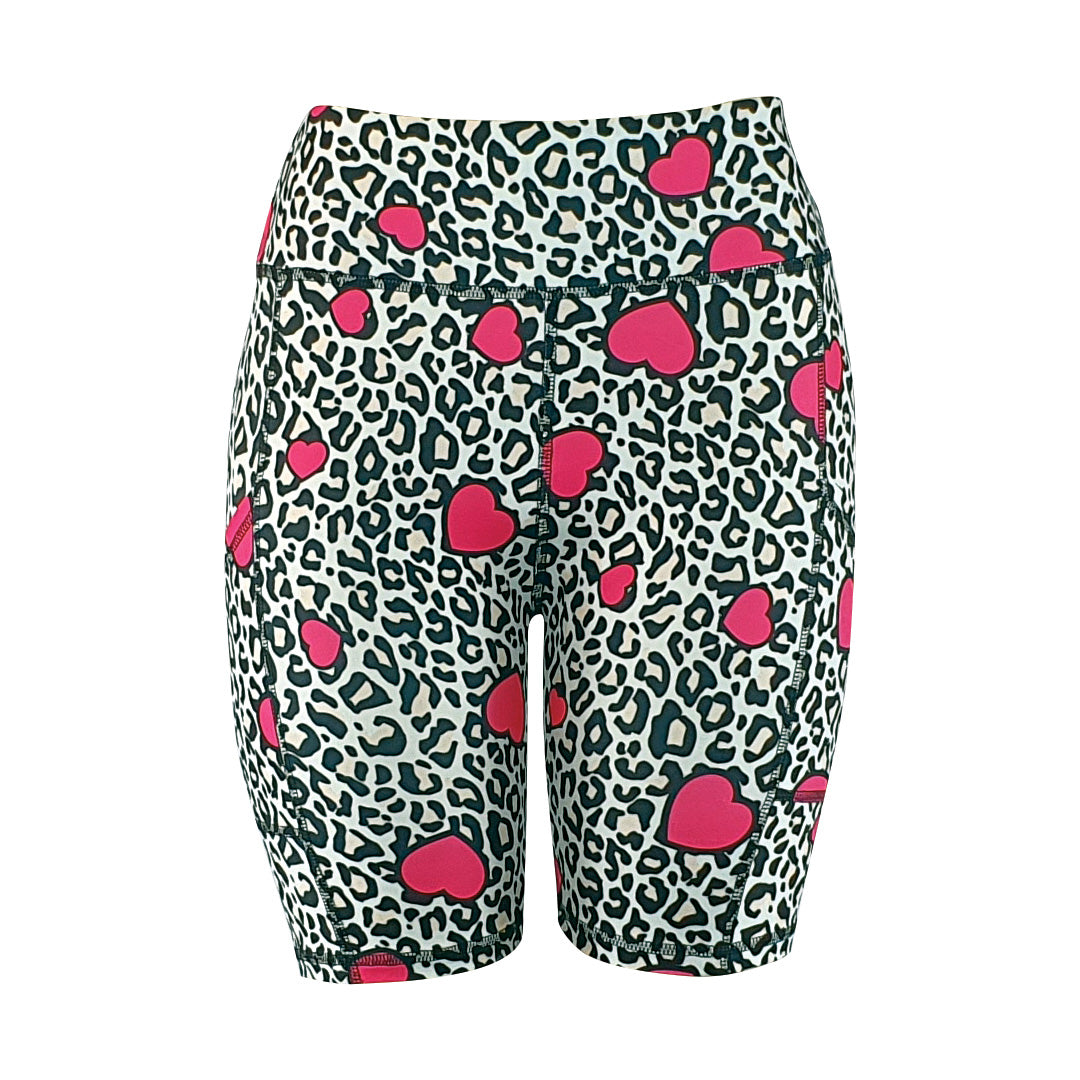 Leopard print pink hearts - Soft Activewear Shorts with pockets